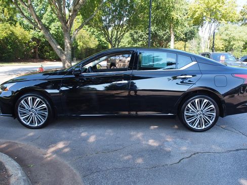 Used 2023 Nissan Altima 2.5 SL AWD/4WD image 4