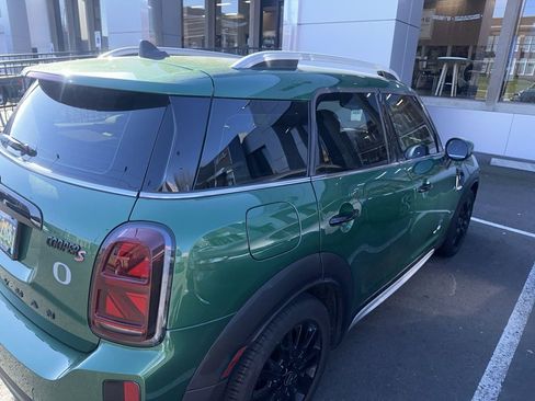 Used 2022 MINI Cooper Countryman S w/ Premium Package image 5