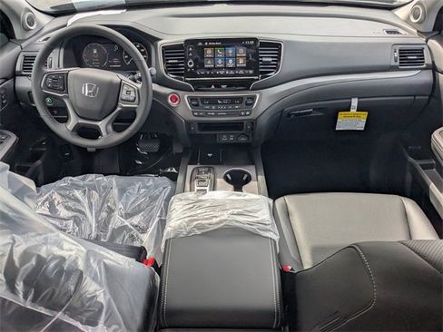 New 2026 Honda Ridgeline RTL image 16