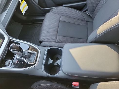 Used 2025 Subaru Outback Premium w/ Popular Package #1A image 22