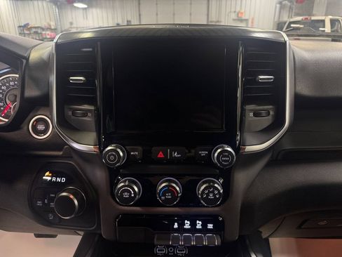 New 2026 RAM 1500 Express AWD/4WD image 20
