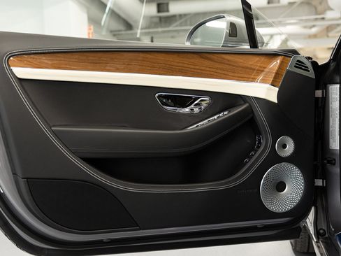 New 2026 Bentley Continental GT AWD/4WD image 21