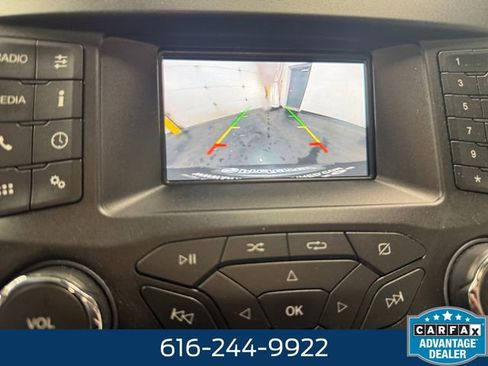 Used 2019 Ford Edge SE image 15