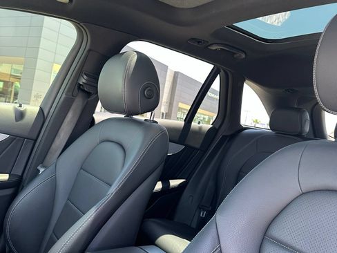 Used 2021 Mercedes-Benz GLC 300 image 15