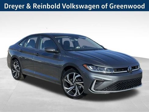 New 2026 Volkswagen Jetta SEL image 1