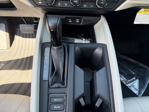 New 2025 Honda Accord SE image 19