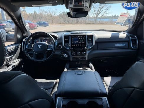 Used 2024 RAM 1500 Laramie AWD/4WD image 2