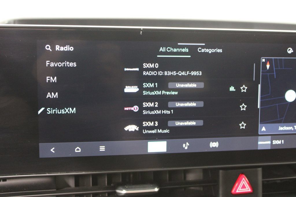 Used 2025 Kia Carnival FWD image 48