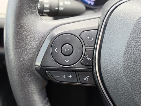 Certified 2022 Toyota RAV4 Limited AWD/4WD image 18