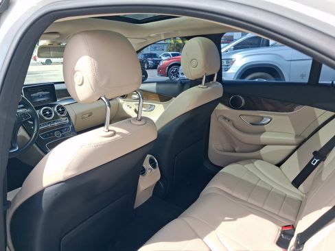 Used 2018 Mercedes-Benz C 300 Sedan image 22