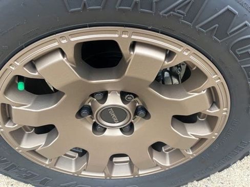 New 2025 Toyota Tacoma Trailhunter image 8