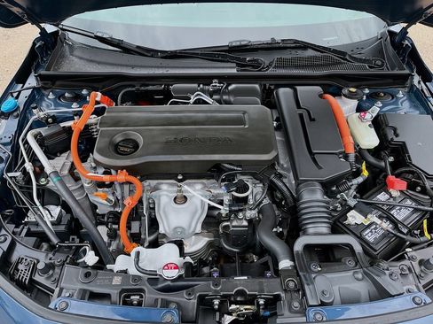 Used 2025 Honda Civic Sport Touring image 31