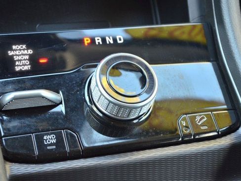 Used 2023 Jeep Grand Cherokee 4WD 4xe w/ Luxury Tech Group II image 28