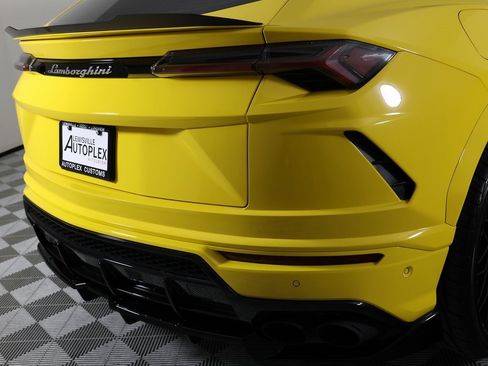 Used 2021 Lamborghini Urus image 60