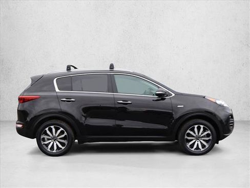 Used 2019 Kia Sportage EX AWD/4WD image 4