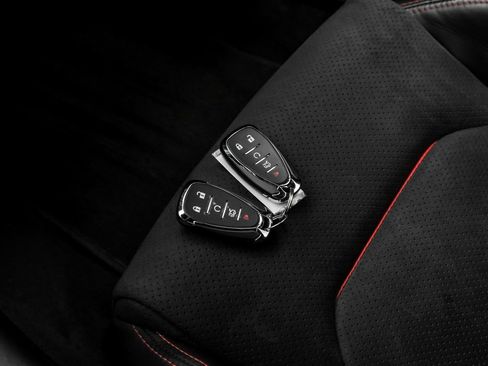 Used 2018 Chevrolet Camaro ZL1 RWD image 54
