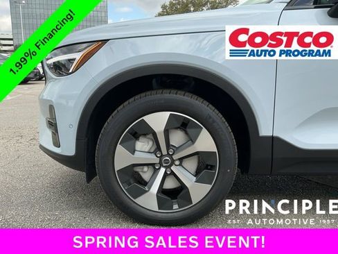 New 2026 Volvo XC40 B5 Plus w/ Protection Package Premier AWD/4WD image 9