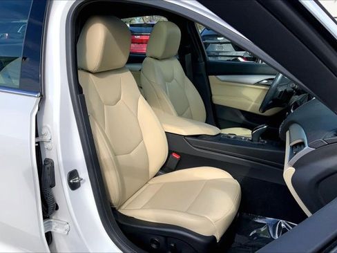 Used 2023 Cadillac CT5 Luxury w/ Sun And Sound Package image 6