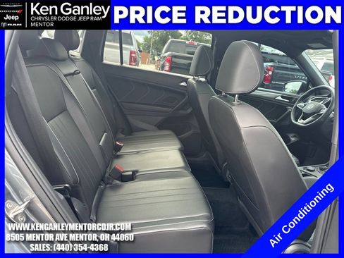 Used 2024 Volkswagen Tiguan SE R-Line AWD/4WD image 25