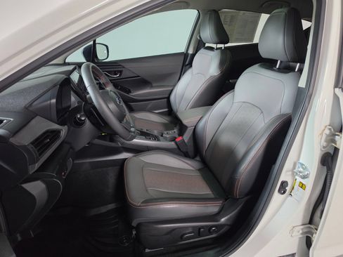 Certified 2025 Subaru Crosstrek 2.5i Limited w/ Popular Package #3A AWD/4WD image 16