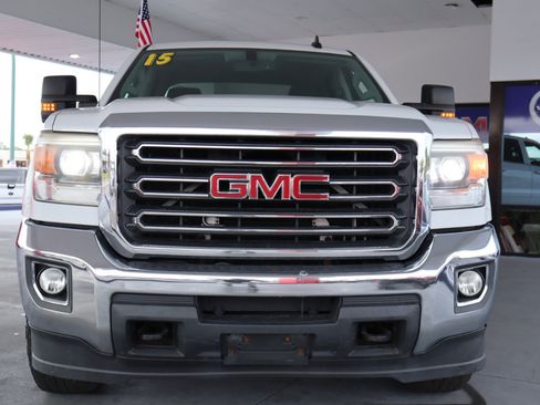 Used 2015 GMC Sierra 3500 SLE image 13