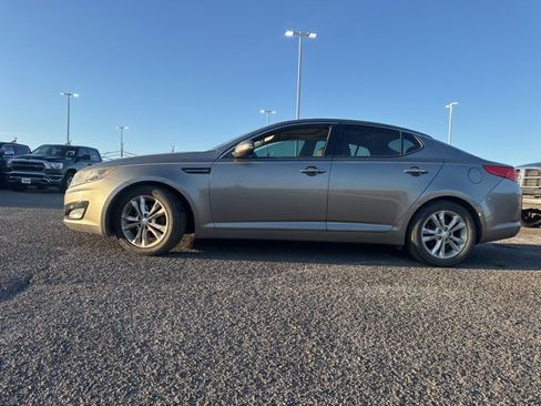 Used 2013 Kia Optima EX w/ Premium Pkg image 5