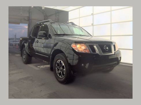Used 2019 Nissan Frontier PRO-4X AWD/4WD image 1
