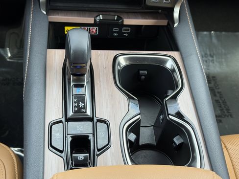 Used 2025 Lexus RX 350 Premium w/ Convenience Package image 25