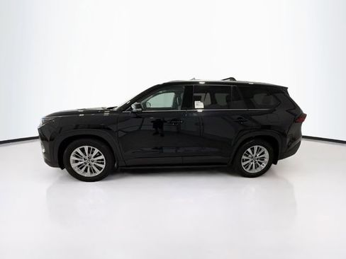 New 2026 Toyota Grand Highlander AWD image 4