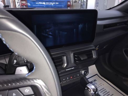 Used 2025 Ford Mustang Dark Horse image 7