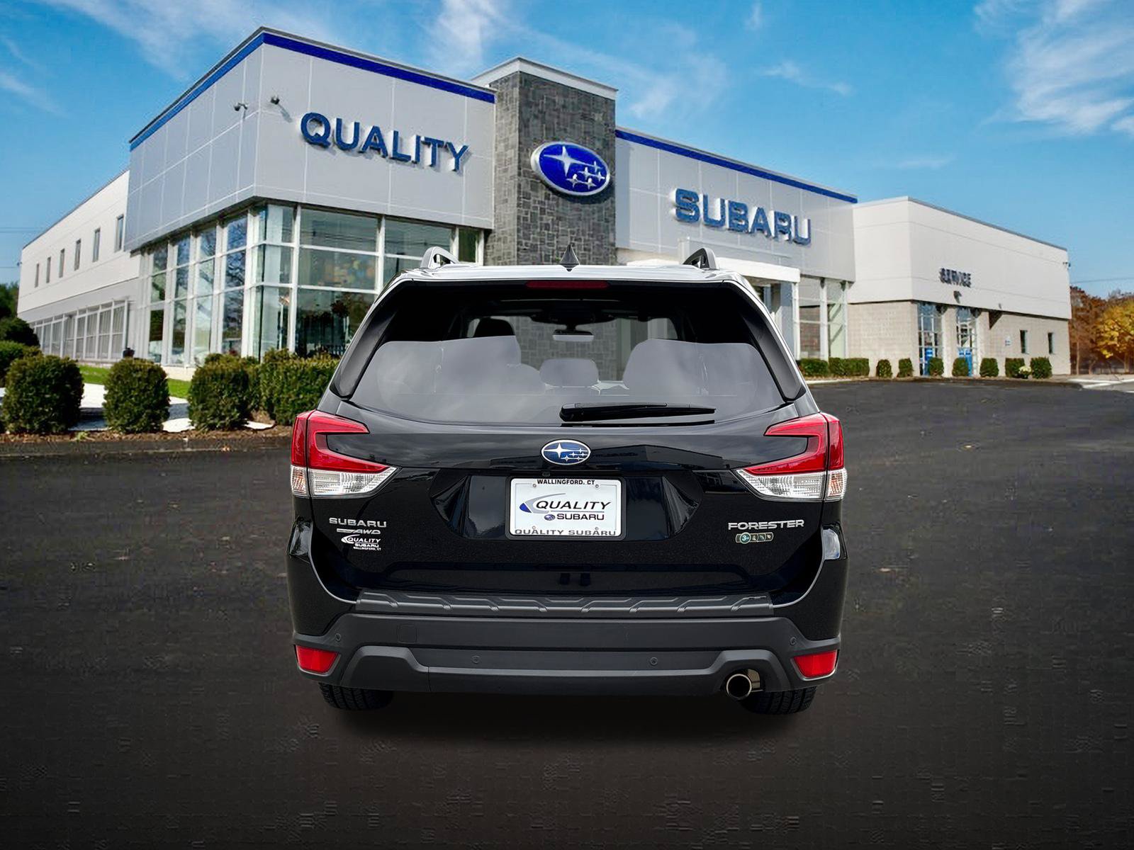 Used 2024 Subaru Forester Limited AWD/4WD image 3