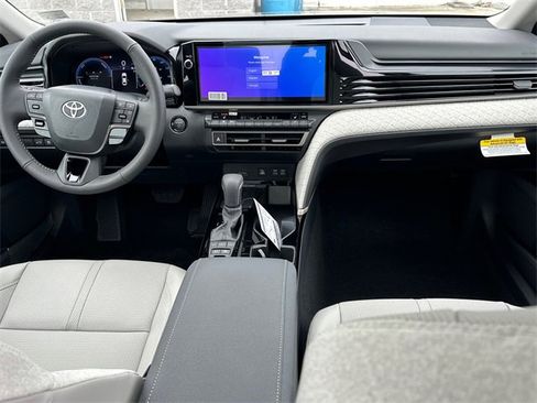 New 2026 Toyota Camry XLE image 15