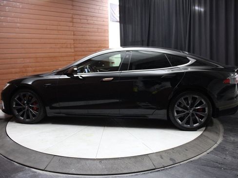Used 2020 Tesla Model S Performance image 9