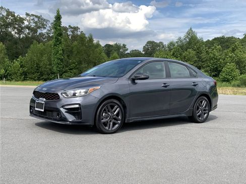 Used 2021 Kia Forte GT-Line image 3