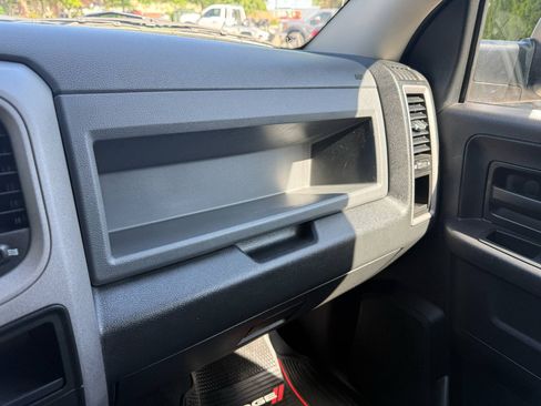 Used 2016 RAM 2500 Tradesman w/ Chrome Appearance Group image 26