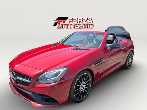 Used 2020 Mercedes-Benz SLC 300 image 32