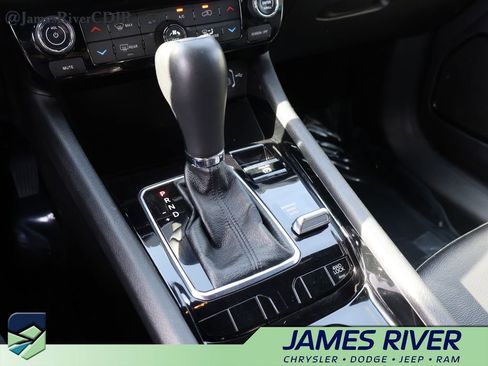 Used 2024 Jeep Compass Limited image 37