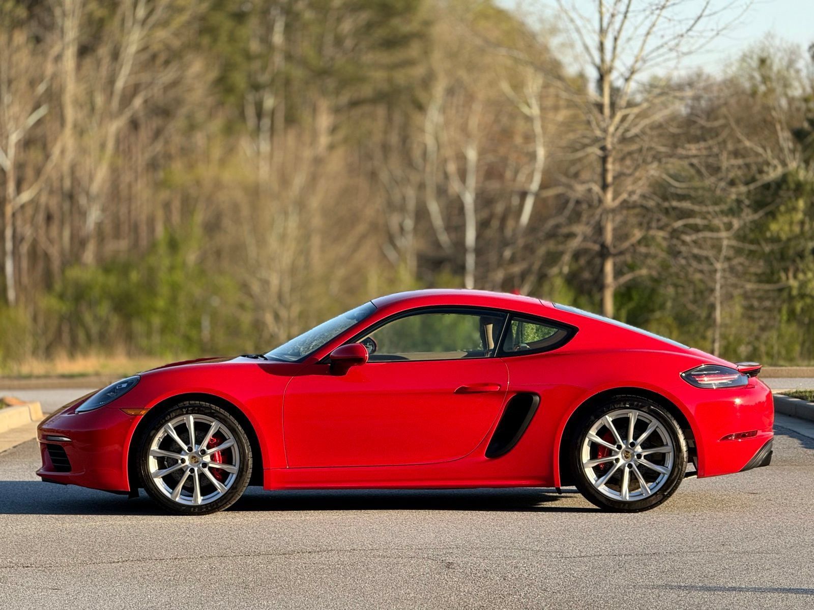 Used 2017 Porsche 718 Cayman S RWD image 8