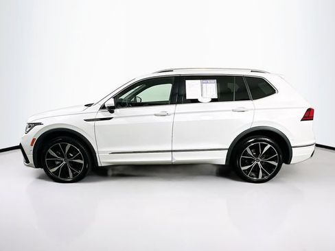 Used 2024 Volkswagen Tiguan SEL R-Line AWD/4WD image 5