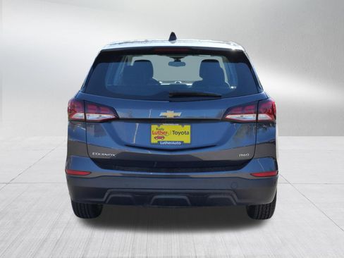 Used 2022 Chevrolet Equinox LS AWD/4WD image 6