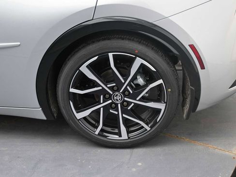 New 2026 Toyota Prius Plug-In Hybrid image 5