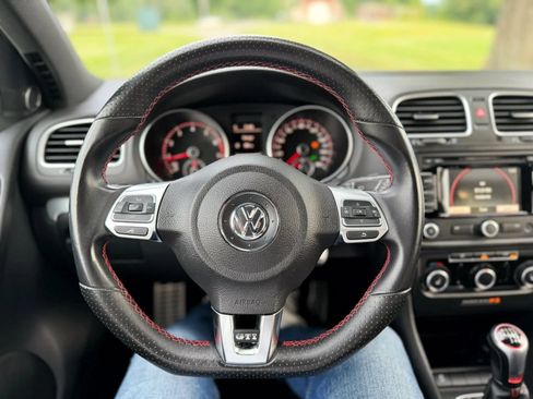 Used 2012 Volkswagen GTI 4-Door FWD image 97