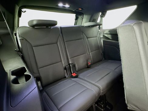 Used 2023 Chevrolet Tahoe Z71 AWD/4WD image 33