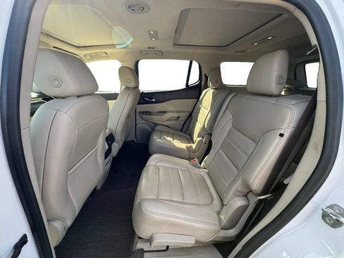 Used 2019 GMC Acadia Denali w/ Technology Package AWD/4WD image 8