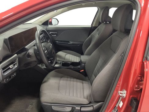 Used 2025 Kia K4 EX FWD image 17