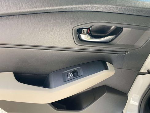 Certified 2025 Honda Accord SE image 12