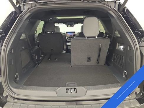 New 2026 Ford Explorer ST-Line w/ ST-Line Street Pack AWD/4WD image 18