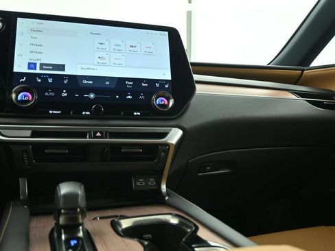 Used 2023 Lexus RX 350 Premium w/ Cold Area Package FWD image 18