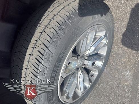 Used 2020 RAM 1500 Laramie w/ Sport Appearance Package AWD/4WD image 15