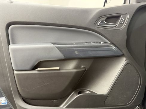 Used 2019 Chevrolet Colorado Z71 image 13